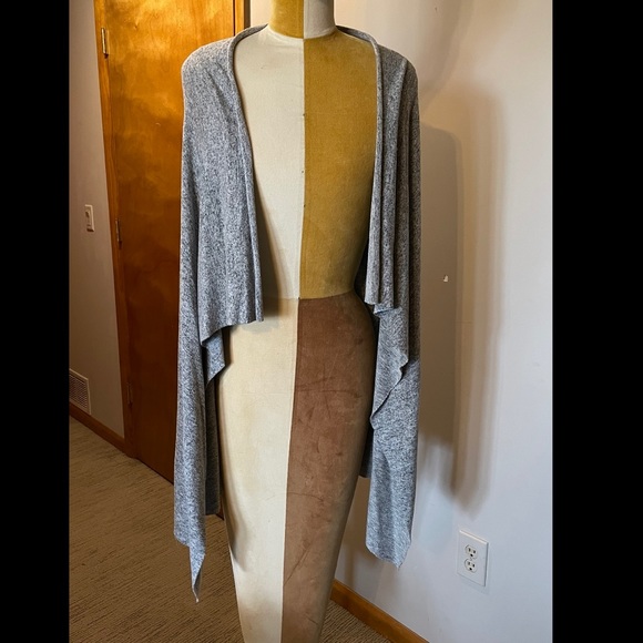 Freeloader Thin Grey Cardigan - Picture 1 of 4